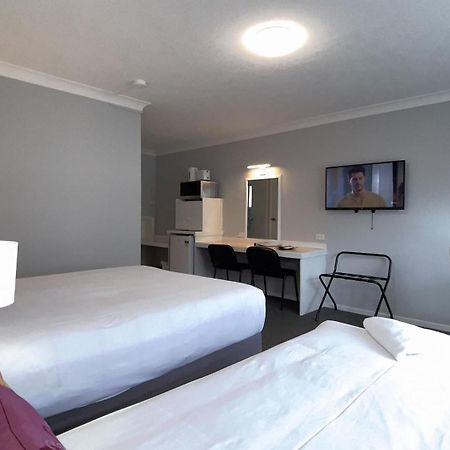Marco Polo Motor Inn Taree Extérieur photo