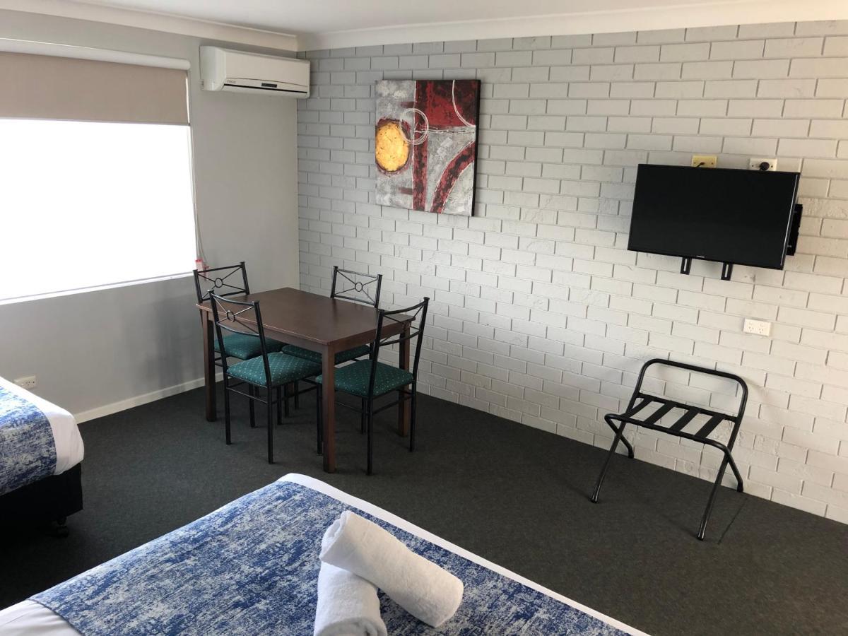 Marco Polo Motor Inn Taree Extérieur photo