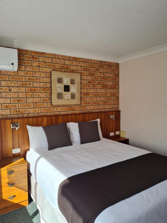 Marco Polo Motor Inn Taree Extérieur photo