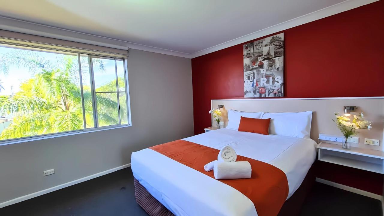 Marco Polo Motor Inn Taree Extérieur photo