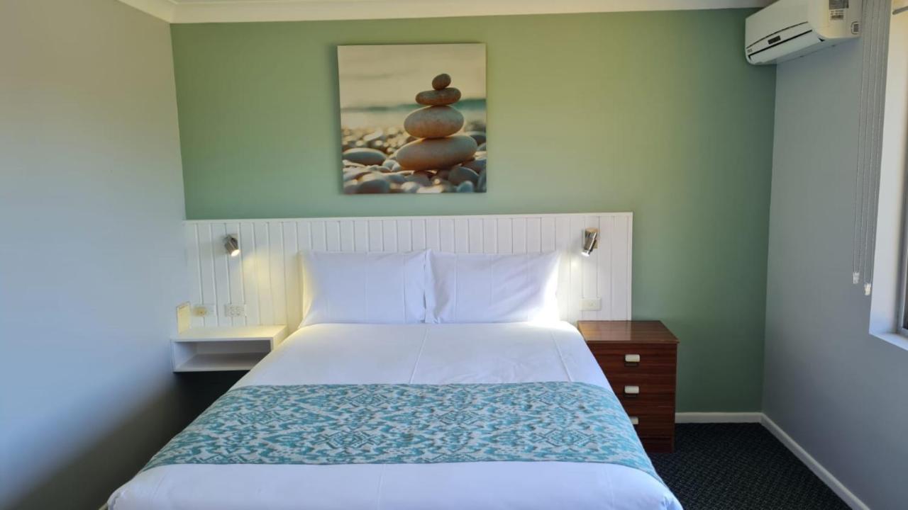 Marco Polo Motor Inn Taree Extérieur photo