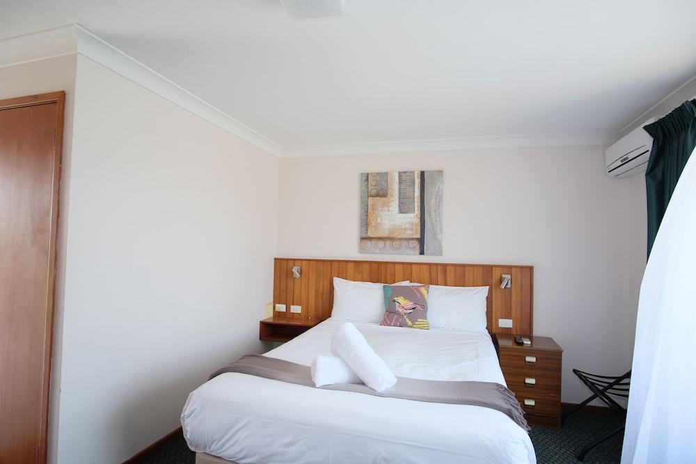 Marco Polo Motor Inn Taree Extérieur photo