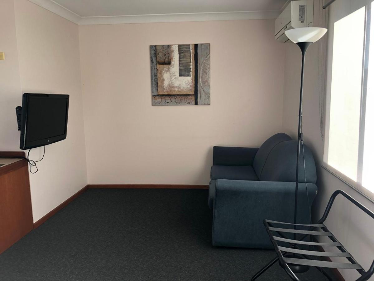 Marco Polo Motor Inn Taree Extérieur photo